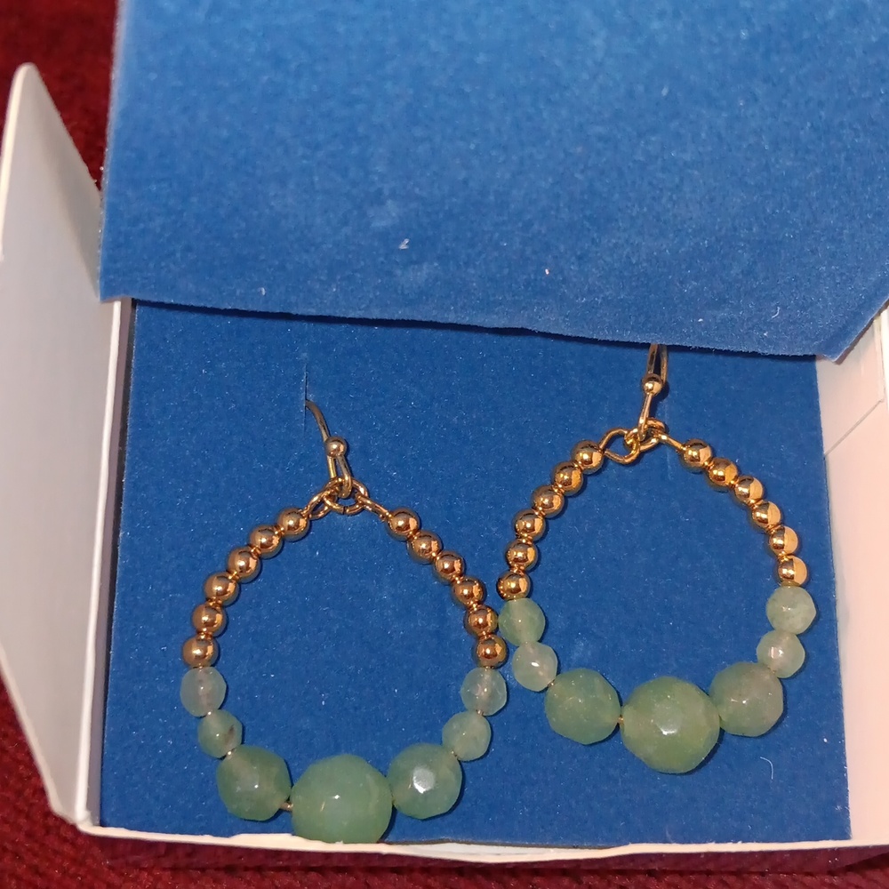Avon Semi Precious Stones Aventurine Hoop Earrings Approx 1.5 inches long